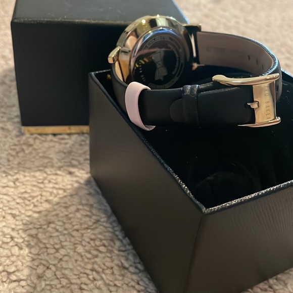 Ted Baker Leather Watch - Picture 4 of 4